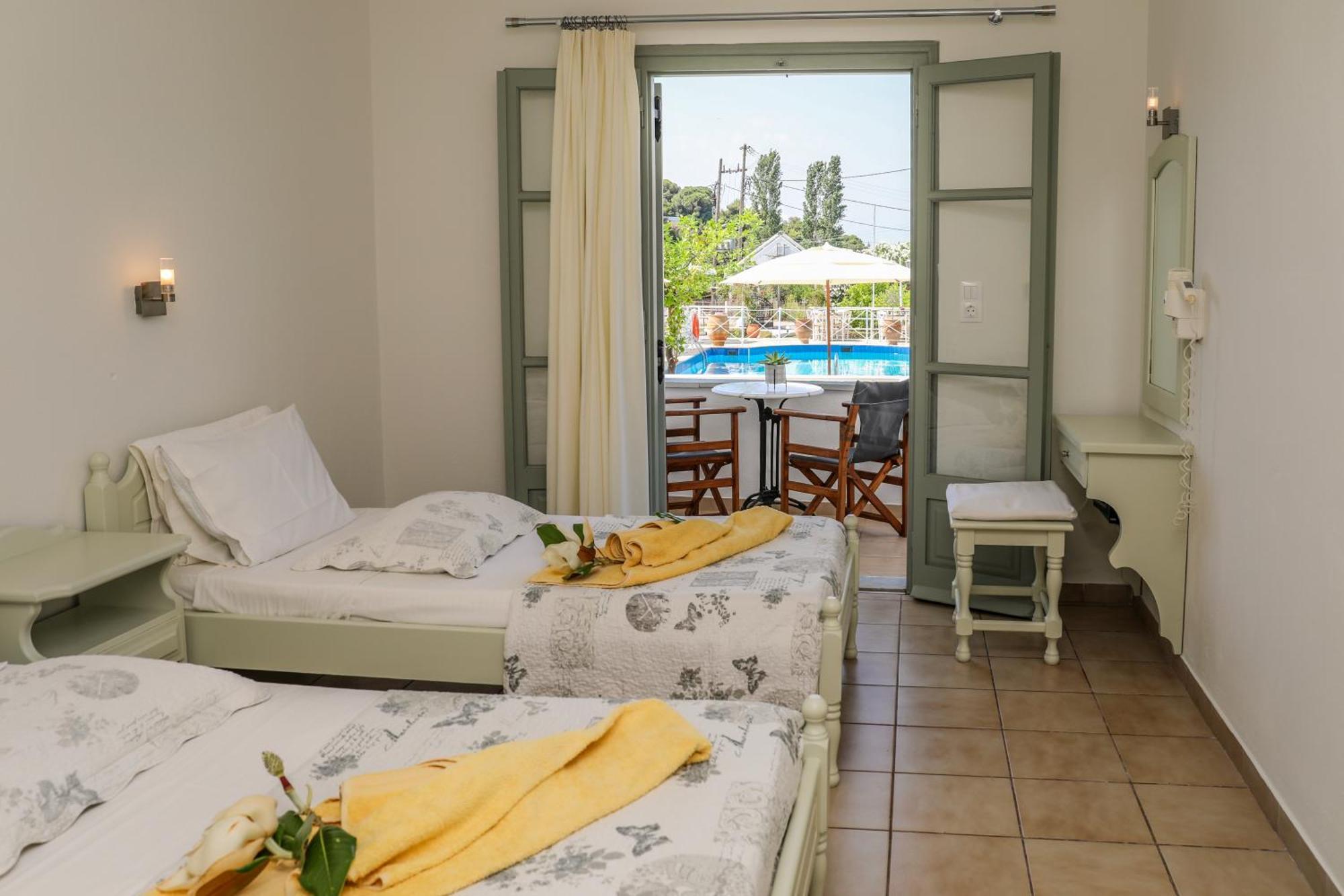 Villa Rosa Трулос Экстерьер фото